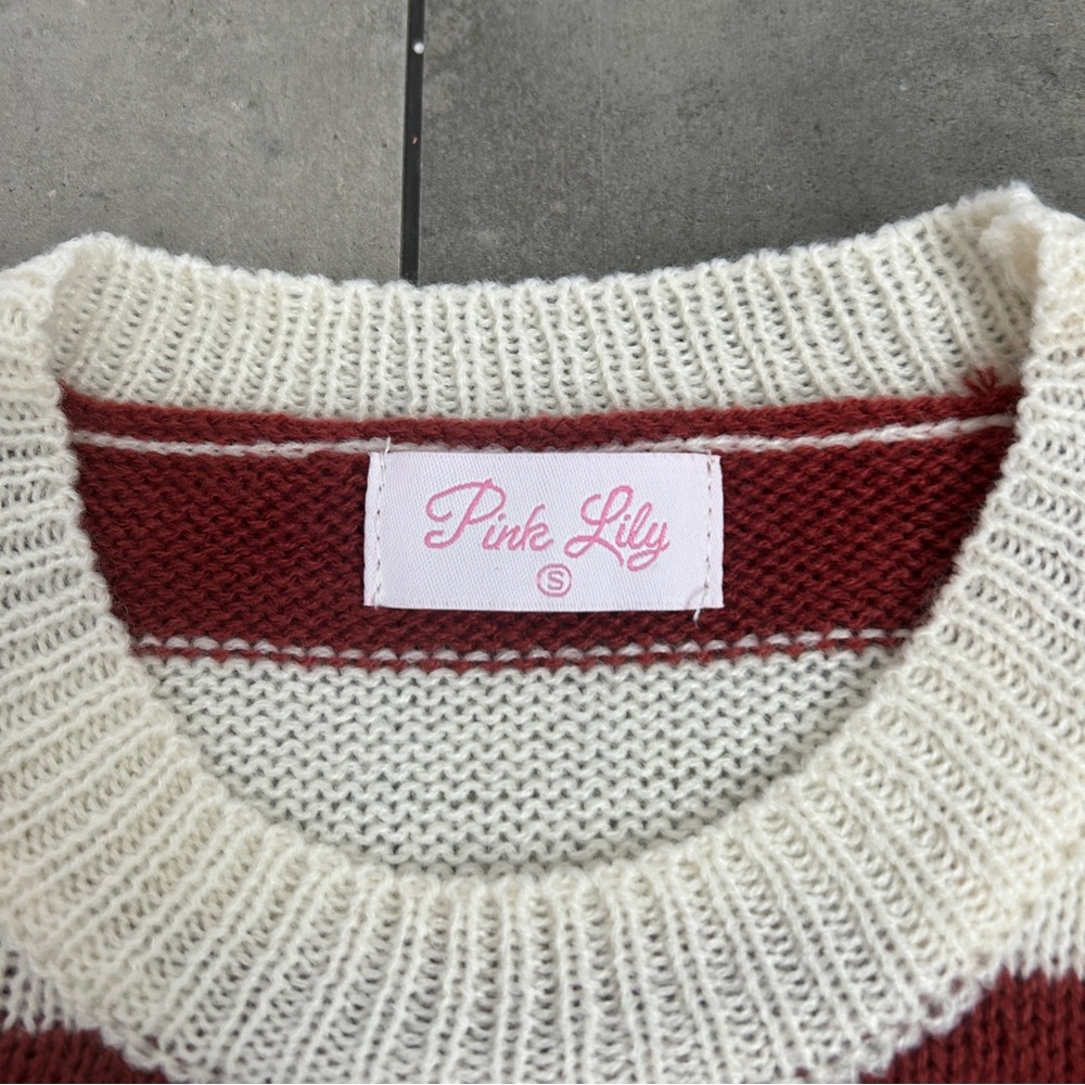 NWOT pink Lily starry eyes Stars and Stripes USA flag crewneck sweater small - Picture 5 of 9